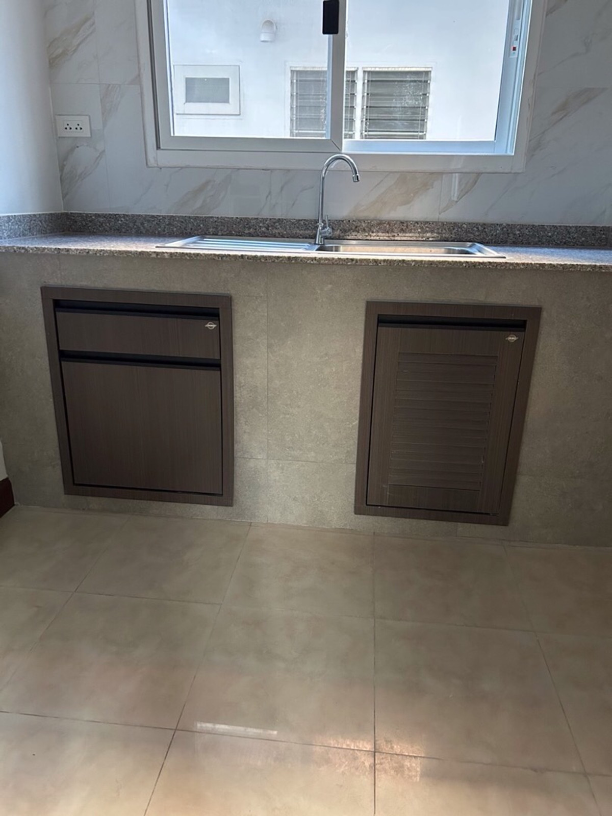 HouseMin Buri, Romklao : 2-story detached house for rent, Perfect Place Village, Ramkhamhaeng 164, Bangkok.