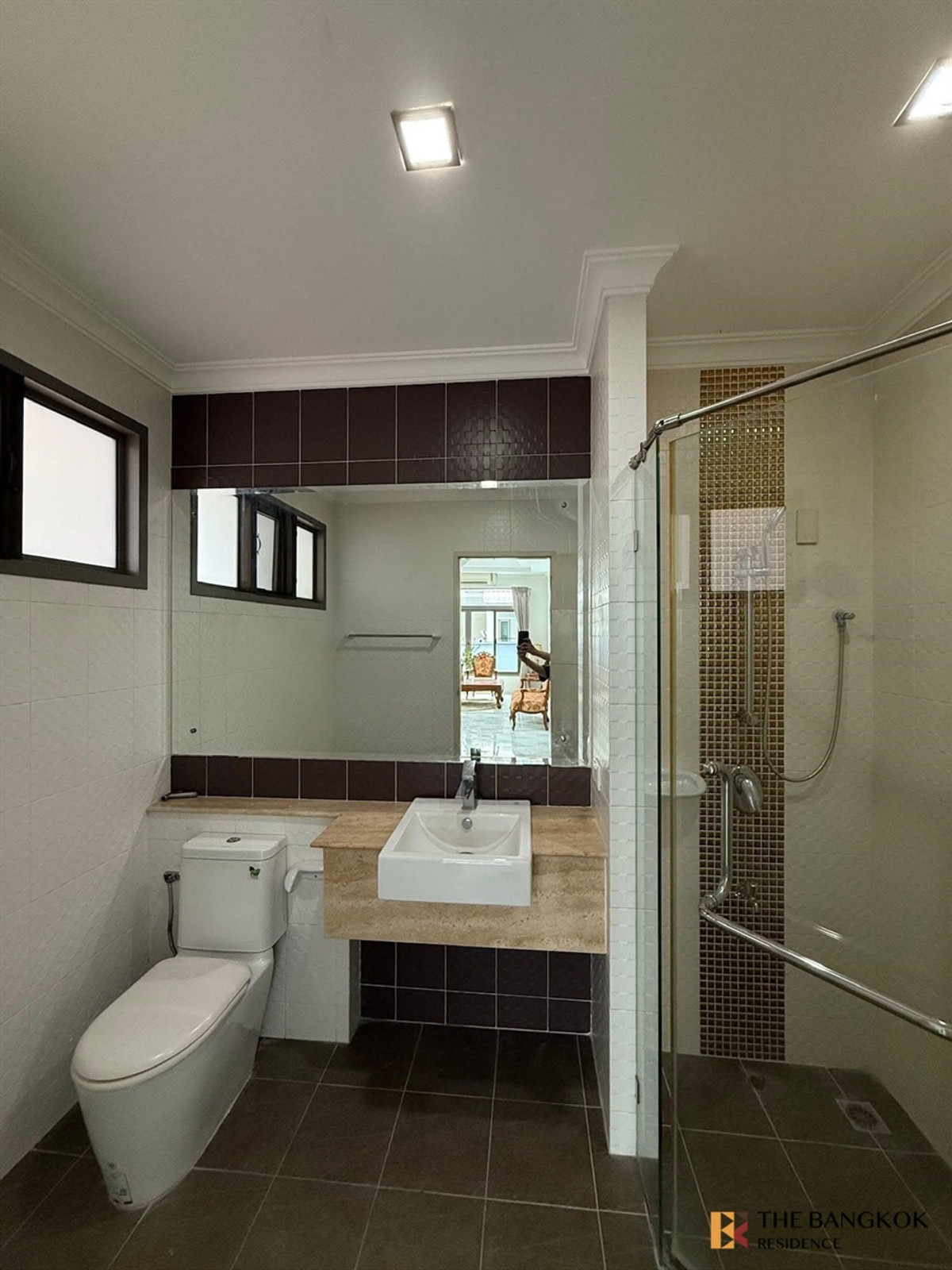 For RentHouseLadkrabang, Suwannaphum Airport :  Masterpiece Rama 9 💎 Super Luxury Mansion with Lake View, Near International Schools! 