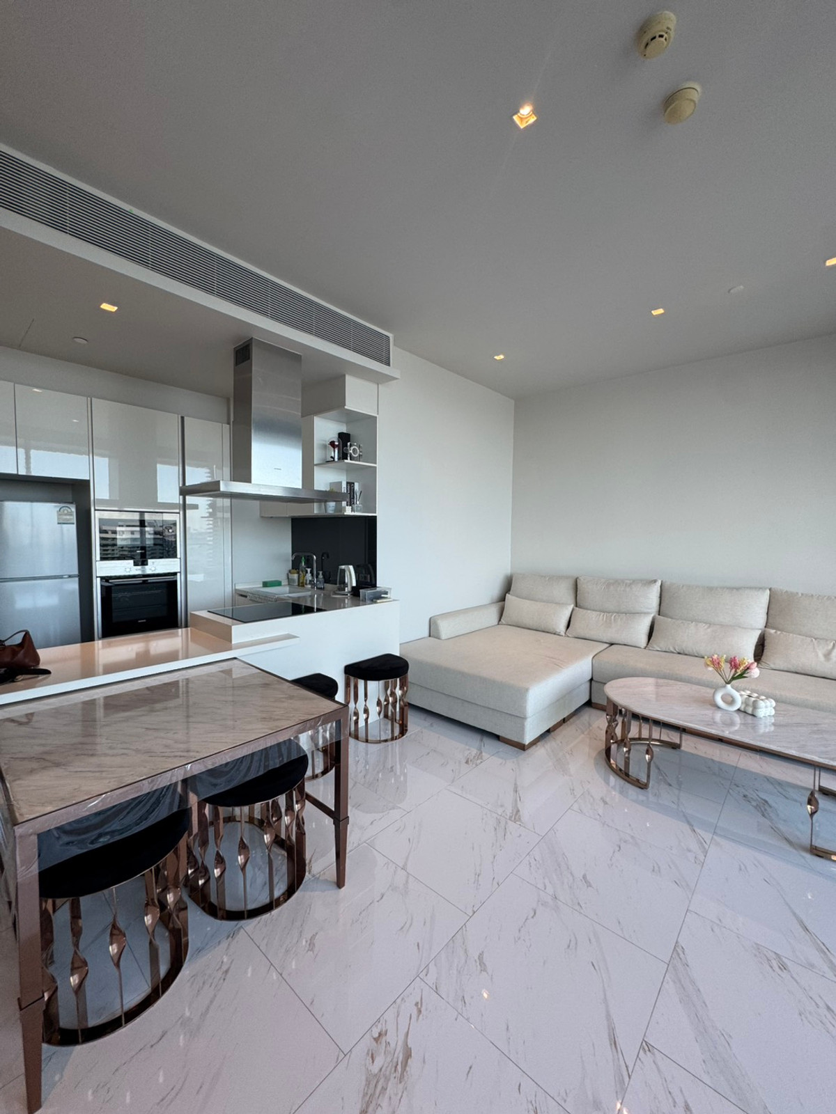 ให้เช่าคอนโดพระราม 3 สาธุประดิษฐ์ : Canapaya Residences, 2  bed,  95000  per month