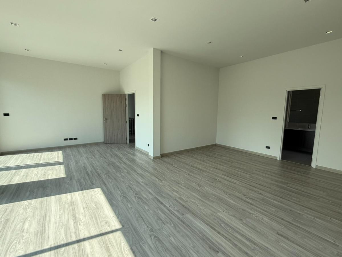 For SaleHouseBangna, Bearing, Lasalle : 🔥 LIMITED POSSESSION | “The Best Deal” a historic discount 👑 Exclusive Privilege with ultimate privacy, only 40 units available