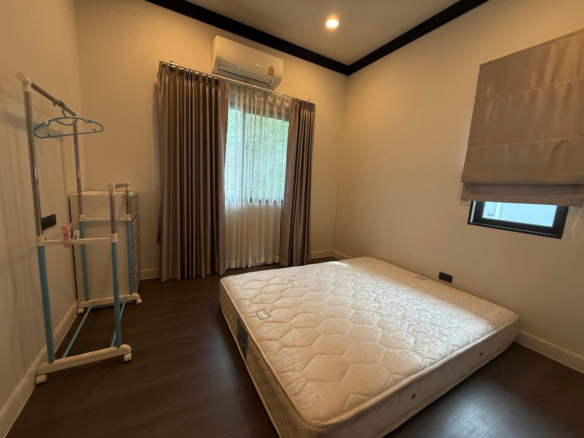 For RentHousePattanakan, Srinakarin : Detached house for rent ✨ Setthasiri-Krungthep Kreetha 2 ✨ 4 bedrooms, 4 bathrooms, fully furnished and equipped with appliances.