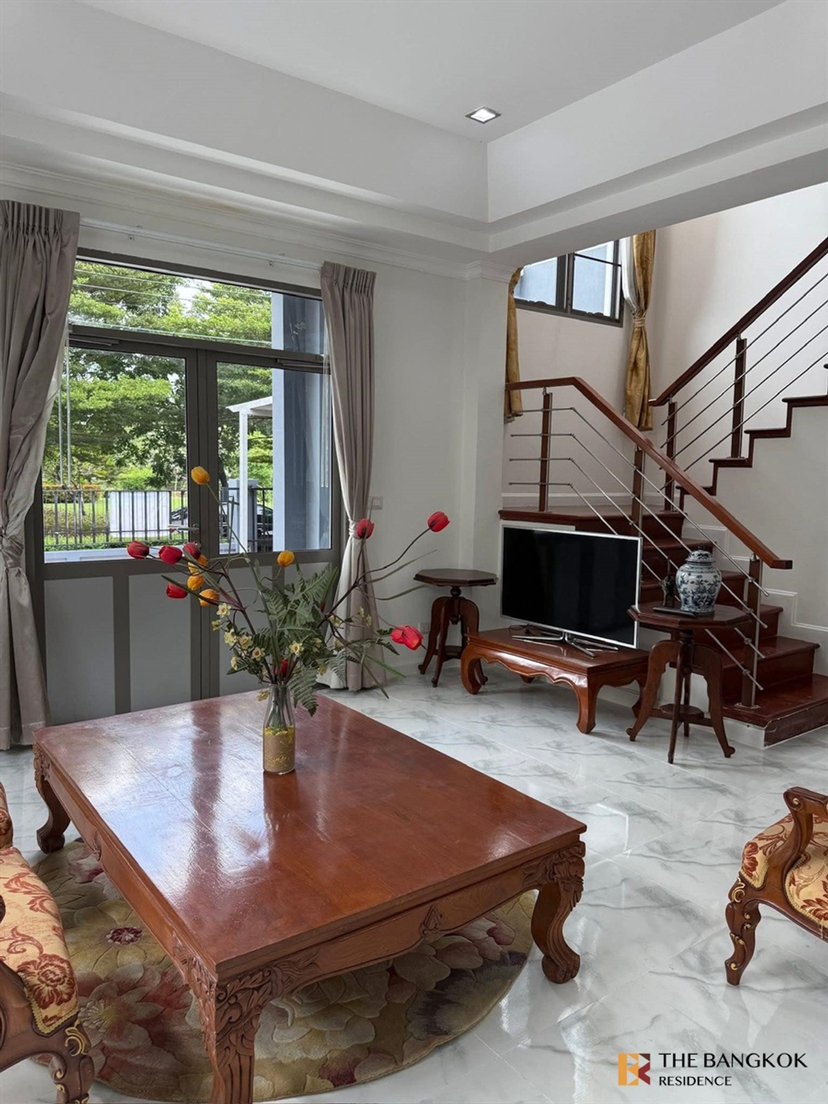 For RentHouseLadkrabang, Suwannaphum Airport :  Masterpiece Rama 9 💎 Super Luxury Mansion with Lake View, Near International Schools! 