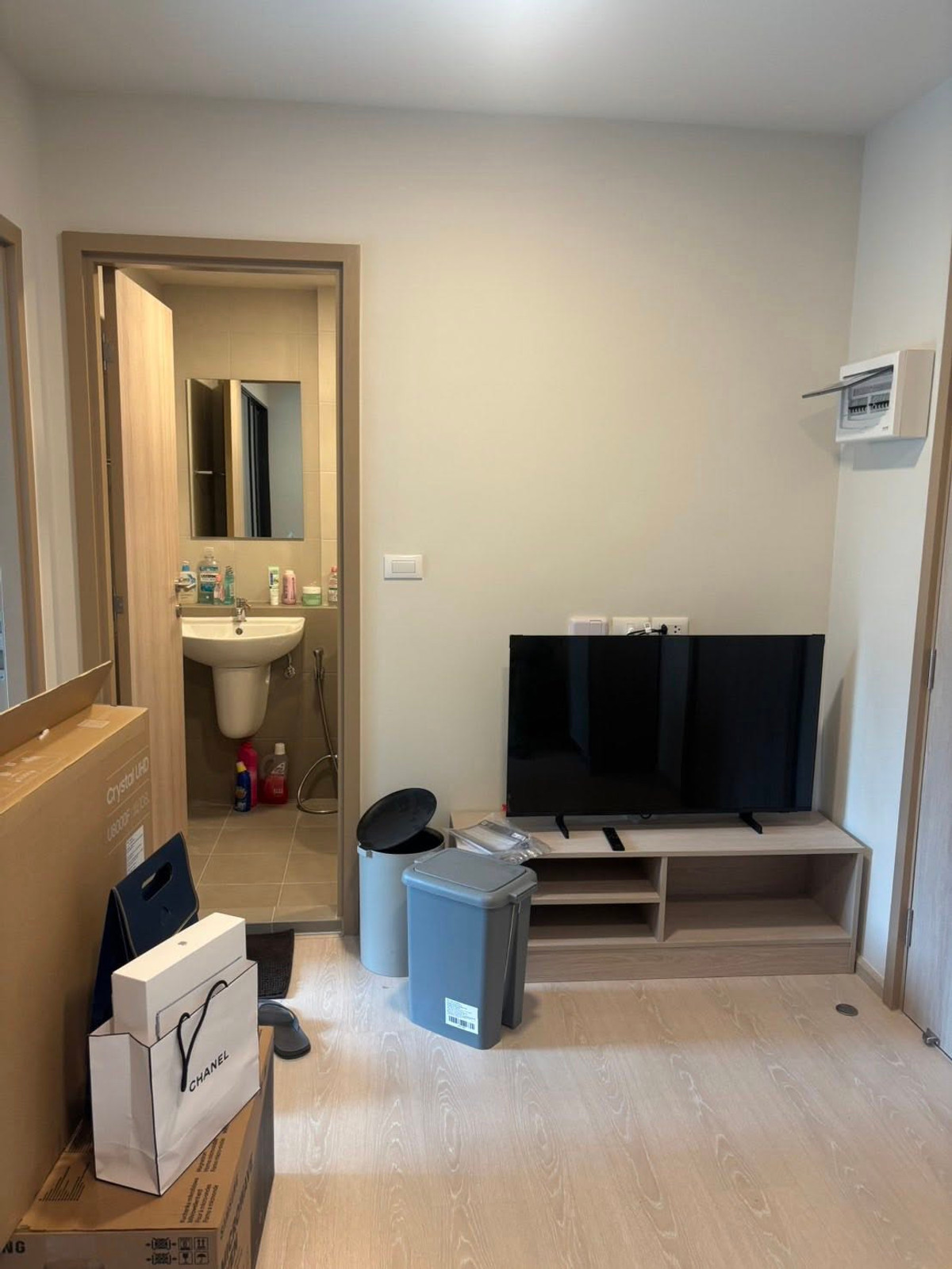 For RentCondoRamkhamhaeng, Hua Mak : For Rent 🔥 dcondo Calm Ramkhamhaeng 40 🔥 Fully furnished and equipped with appliances. Near MRT Orange Line.