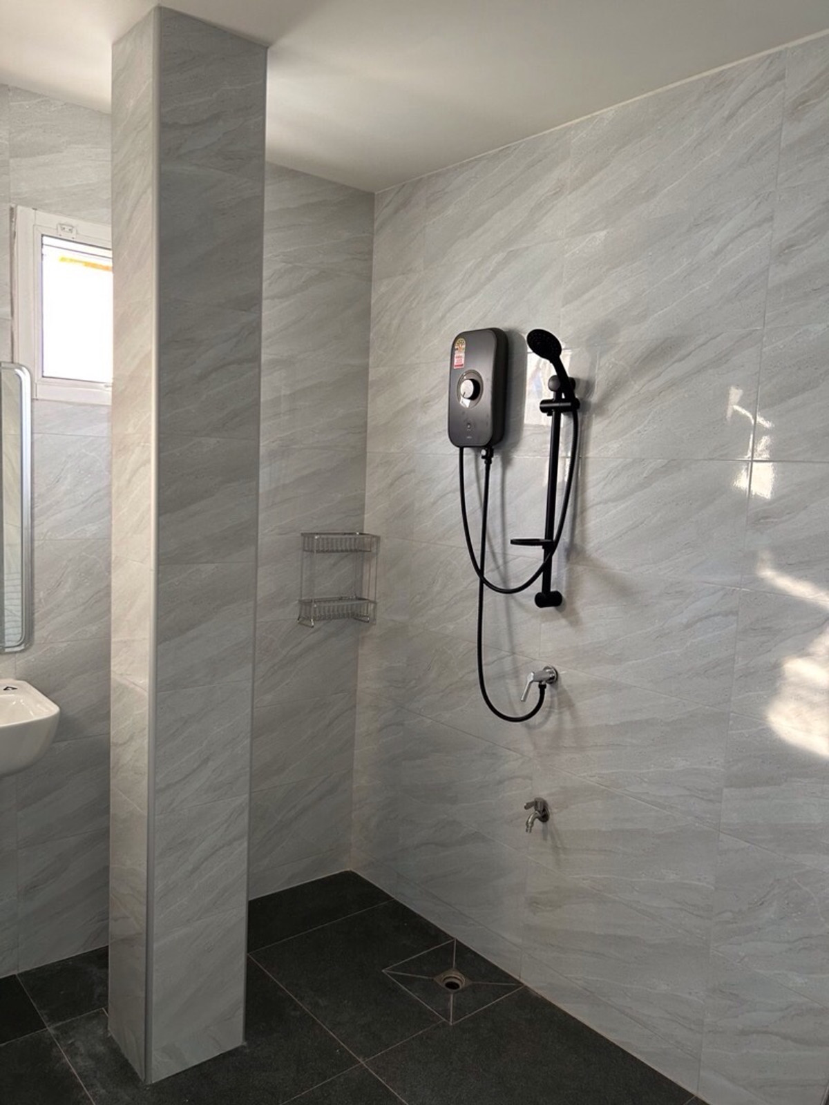 HouseMin Buri, Romklao : 2-story detached house for rent, Perfect Place Village, Ramkhamhaeng 164, Bangkok.