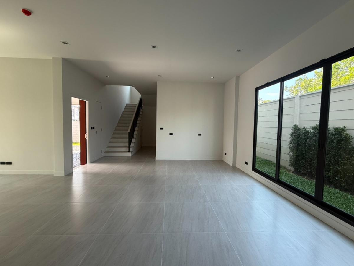 For SaleHouseBangna, Bearing, Lasalle : 🔥 LIMITED POSSESSION | “The Best Deal” a historic discount 👑 Exclusive Privilege with ultimate privacy, only 40 units available