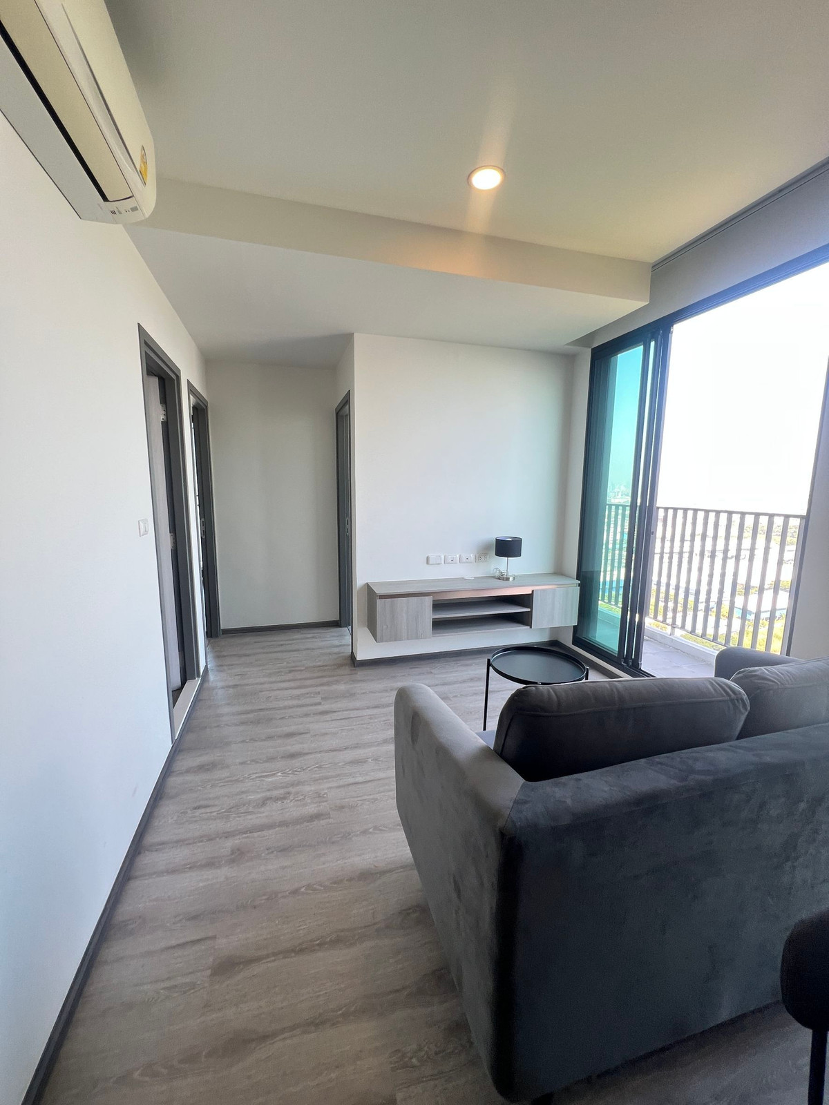 คอนโดบางนา แบริ่ง ลาซาล : ✨ เช่าและขาย 🔥 KnightsBridge Collage Sukhumvit 107 