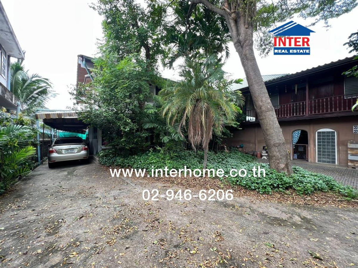 ขายบ้านปิ่นเกล้า จรัญสนิทวงศ์ : ที่ดิน + บ้านเดี่ยว 2 ชั้น 150 ตร.ว. ที่ดิน + บ้านเดี่ยว ซอยสิรินธร5 ถนนสิรินธร ถนนจรัญสนิทวงศ์ ถนนบรมราชชนนี เขตบางกอกน้อย กรุงเทพมหานคร