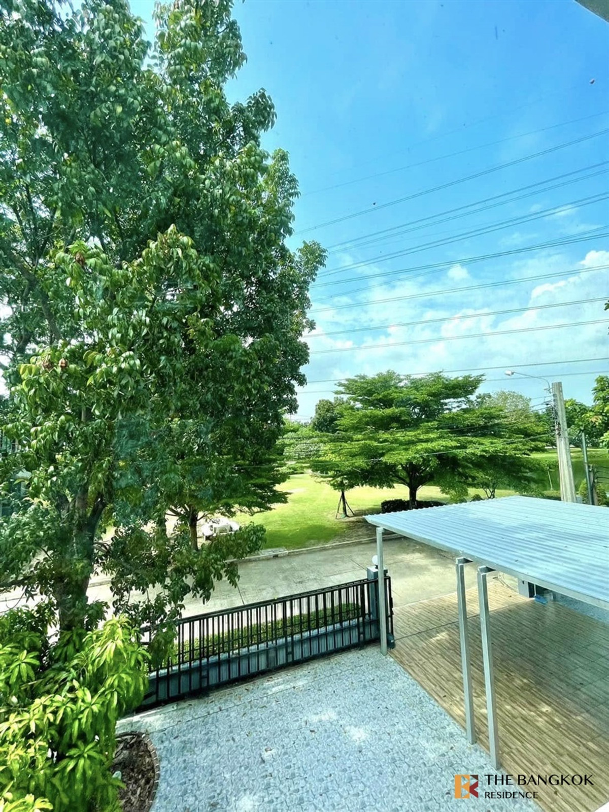 For RentHouseLadkrabang, Suwannaphum Airport :  Masterpiece Rama 9 💎 Super Luxury Mansion with Lake View, Near International Schools! 