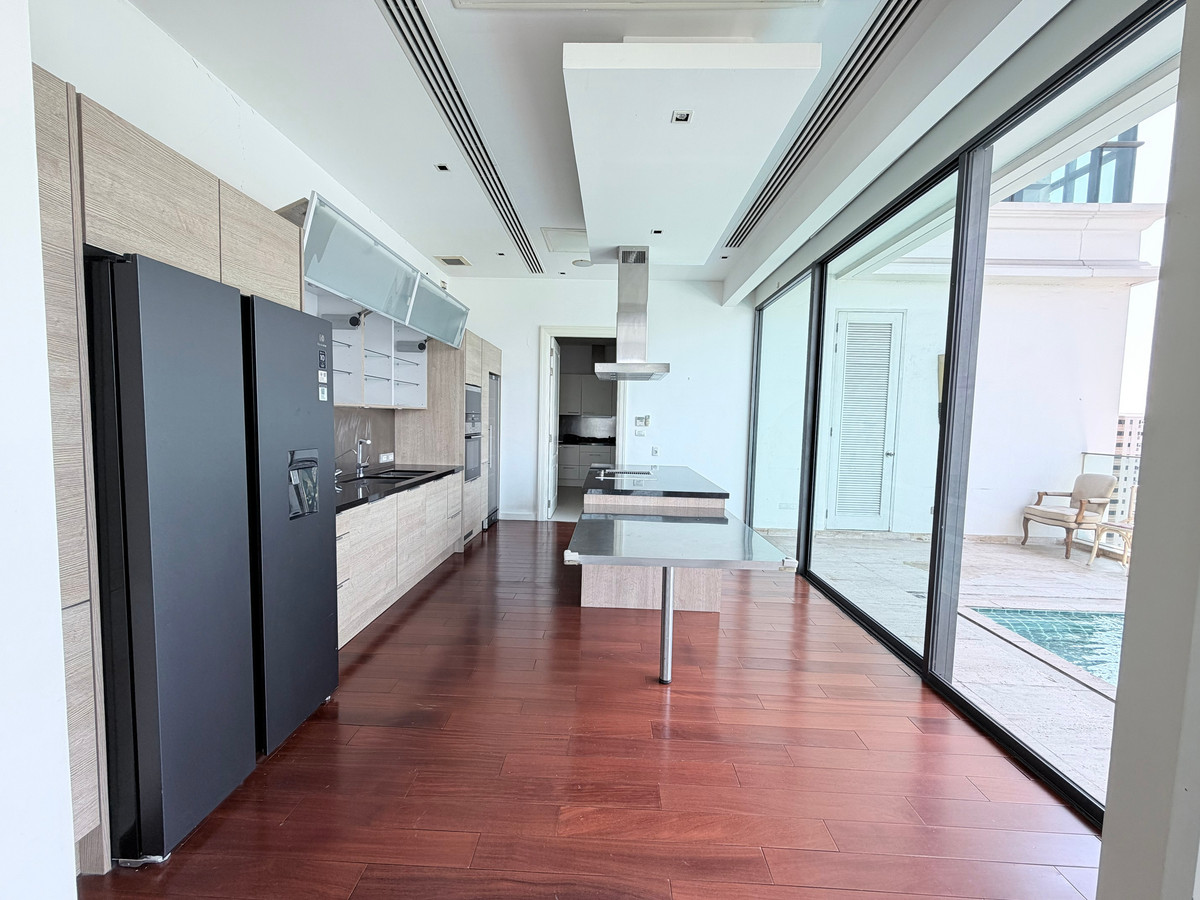 คอนโดสุขุมวิท อโศก ทองหล่อ : Le Raffine 39 Luxury Duplex Condo for Sale & Rent Available NOW!