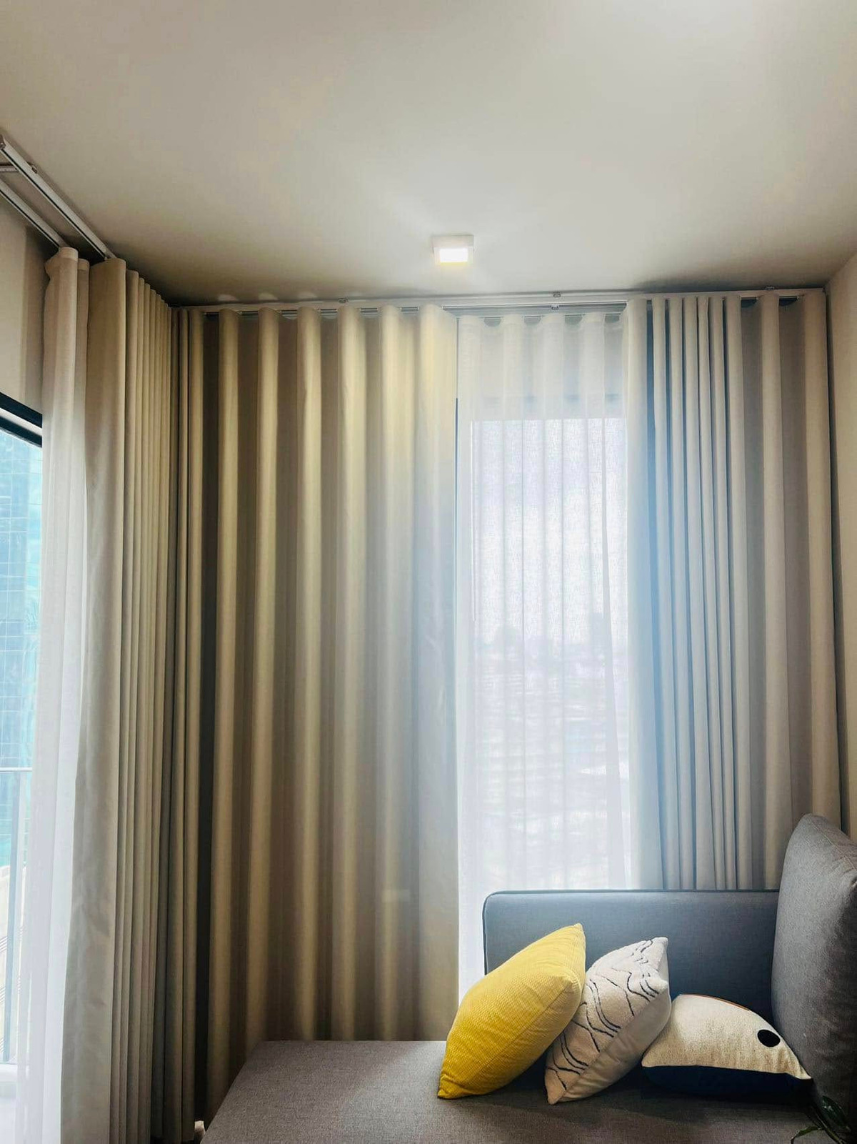 For RentCondoSiam Paragon ,Chulalongkorn,Samyan : Chapter Chula Samyan【𝐑𝐄𝐍𝐓】🔥 Bright and airy rooms in an Urban Cozy style, perfect for everyday living 🔥 Contact Line ID: @hacondo