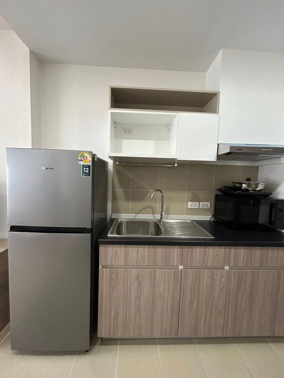 For RentCondoRamkhamhaeng, Hua Mak : For Rent 🔥 Supalai Veranda Ramkhamhaeng 🔥 Fully furnished with appliances. Near MRT Orange Line.