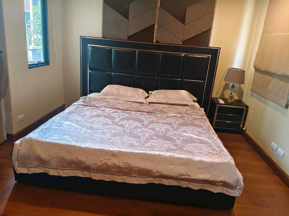 For RentHouseVipawadee, Don Mueang, Lak Si : 🍃✨ The house is at the beginning of the project. Near the entrance-exit, convenient travel, community location