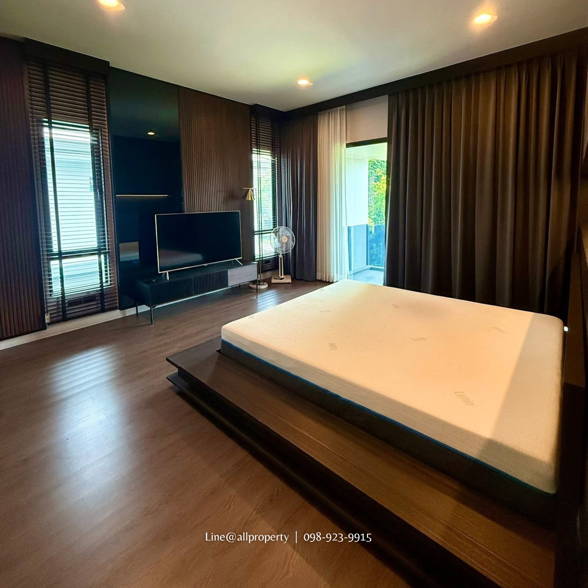For RentHousePattanakan, Srinakarin : Luxury furnished 4-bedroom home for rent near top international schools
