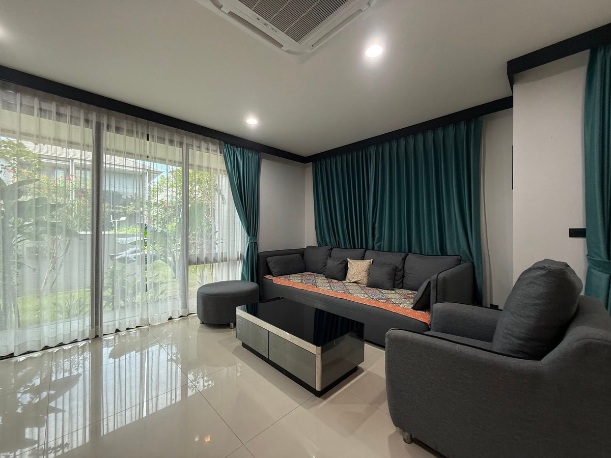 For RentHousePattanakan, Srinakarin : Detached house for rent ✨ Setthasiri-Krungthep Kreetha 2 ✨ 4 bedrooms, 4 bathrooms, fully furnished and equipped with appliances.