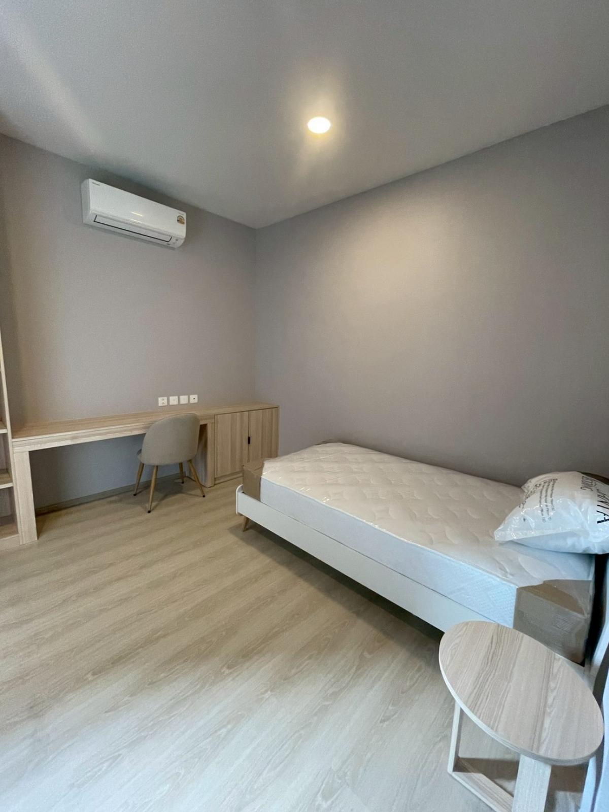 For RentTownhomePattanakan, Srinakarin : The most luxurious in the heart of Bangkok, Nirvana DEFINE Krungthep Kreetha House with land, 3 bedrooms, 3 bathrooms, special rental price 75,000 baht/month.