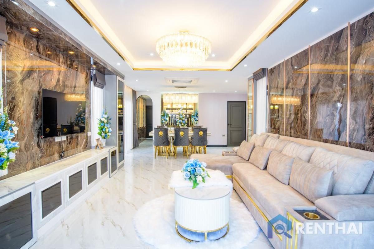 For SaleHousePattaya, Bangsaen, Chonburi : For sale house 4 bedrooms at Central Pattaya