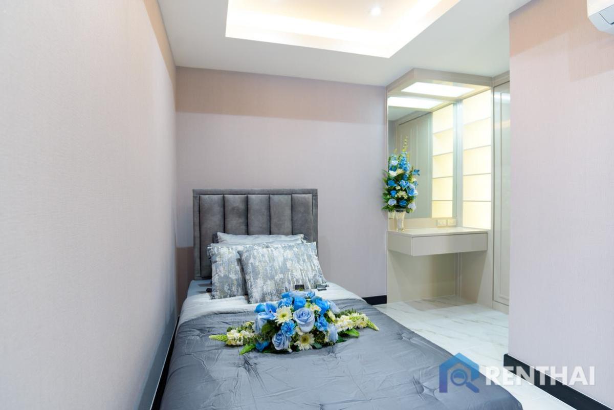 For SaleHousePattaya, Bangsaen, Chonburi : For sale house 4 bedrooms at Central Pattaya