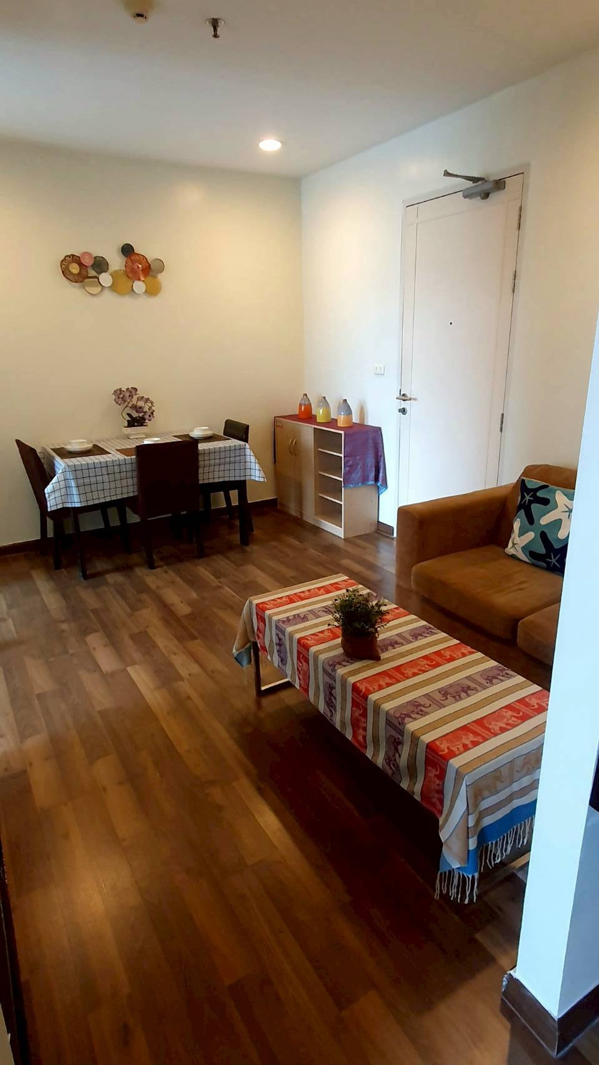 ขายคอนโดราชเทวี พญาไท : ขาย/SALE : Chewathai Ratchaprarop (ชีวาทัย ราชปรารภ) - 2 ห้องนอน LC057