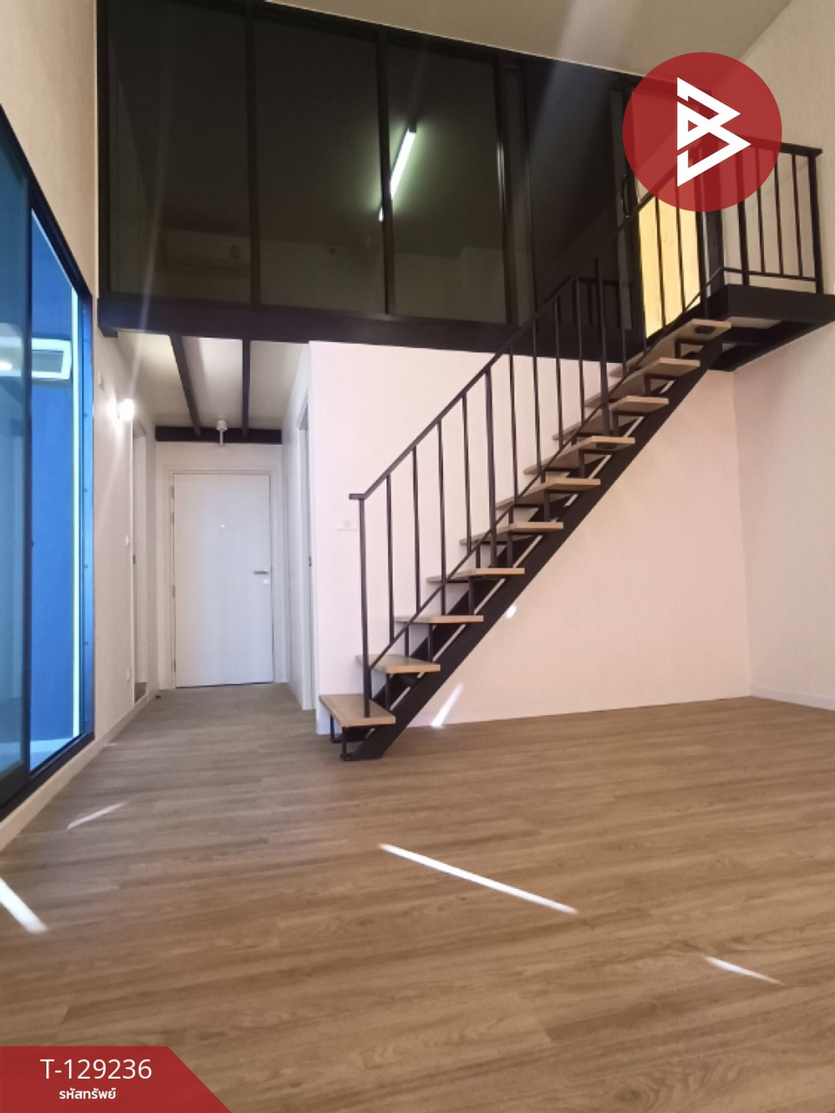 ขายคอนโดมีนบุรี-ร่มเกล้า : ขายคอนโด บลอสซั่ม แอท แฟชั่น บียอนด์ คันนายาว กรุงเทพมหานคร (Blossom Condo @Fashion Beyond)