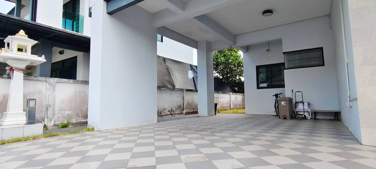 ขายบ้านระยอง : ด่วน 🏠ขายบ้านเดี่ยว 2 ชั้น พท. 83 ตร.ว หมู่บ้านรุ่งเรืองเพลส ใกล้เซ็นทรัลระยอง 2 กม. และหาดแม่รำพึง 20 กม. เหมาะสุดๆ สำหรับบ้านพักตากอากาศครอบครัวใหญ่