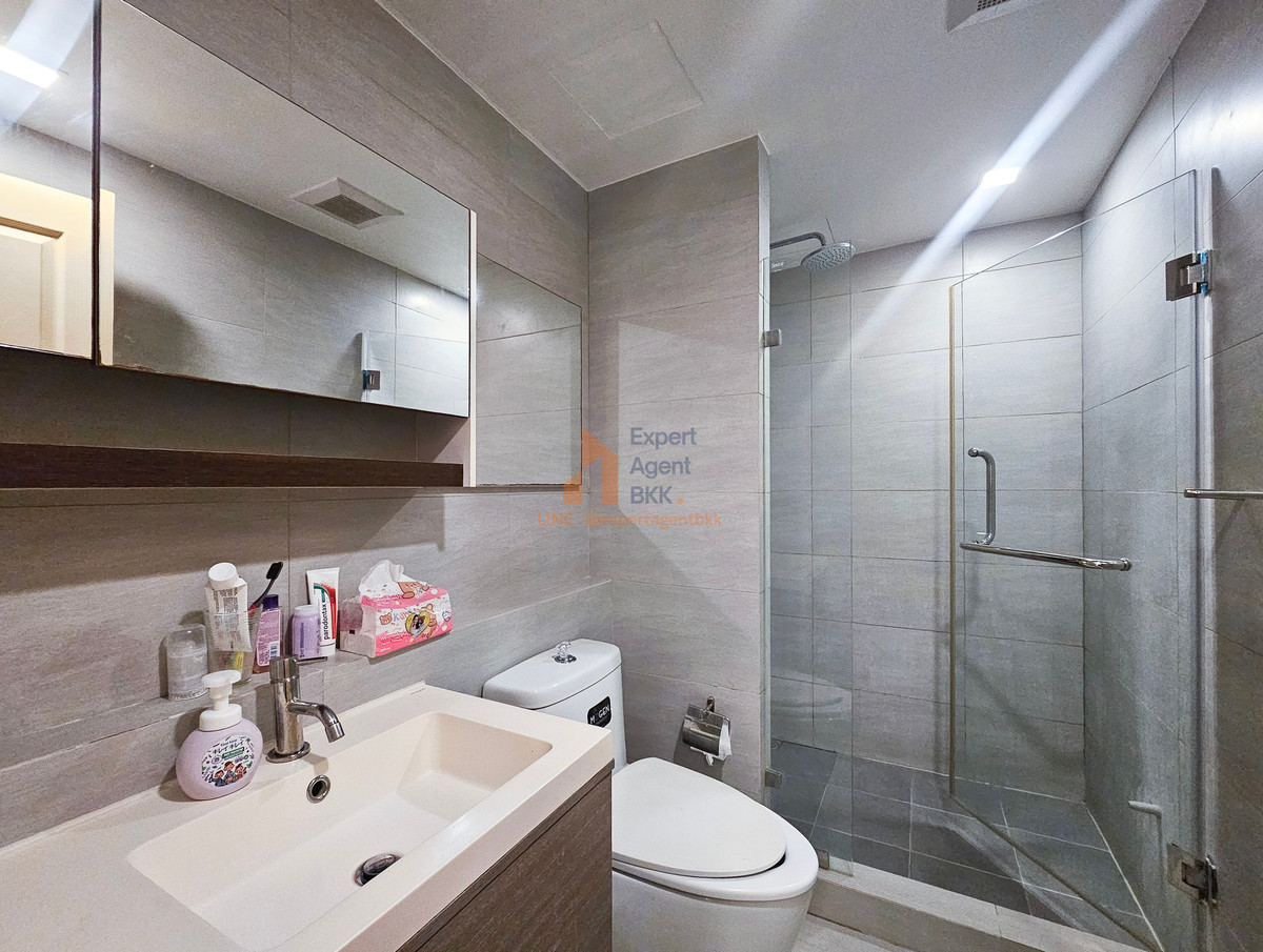 ขายคอนโดสุขุมวิท อโศก ทองหล่อ : 🏫 ใกล้ EIS 200 ม. ห้องสวยพร้อมอยู่ ไม่มีรอยร้าวแผ่นดินไหว ขาย/SALE : The Ace Ekamai  (ดิ เอซ เอกมัย) - 1 ห้องนอน LC056