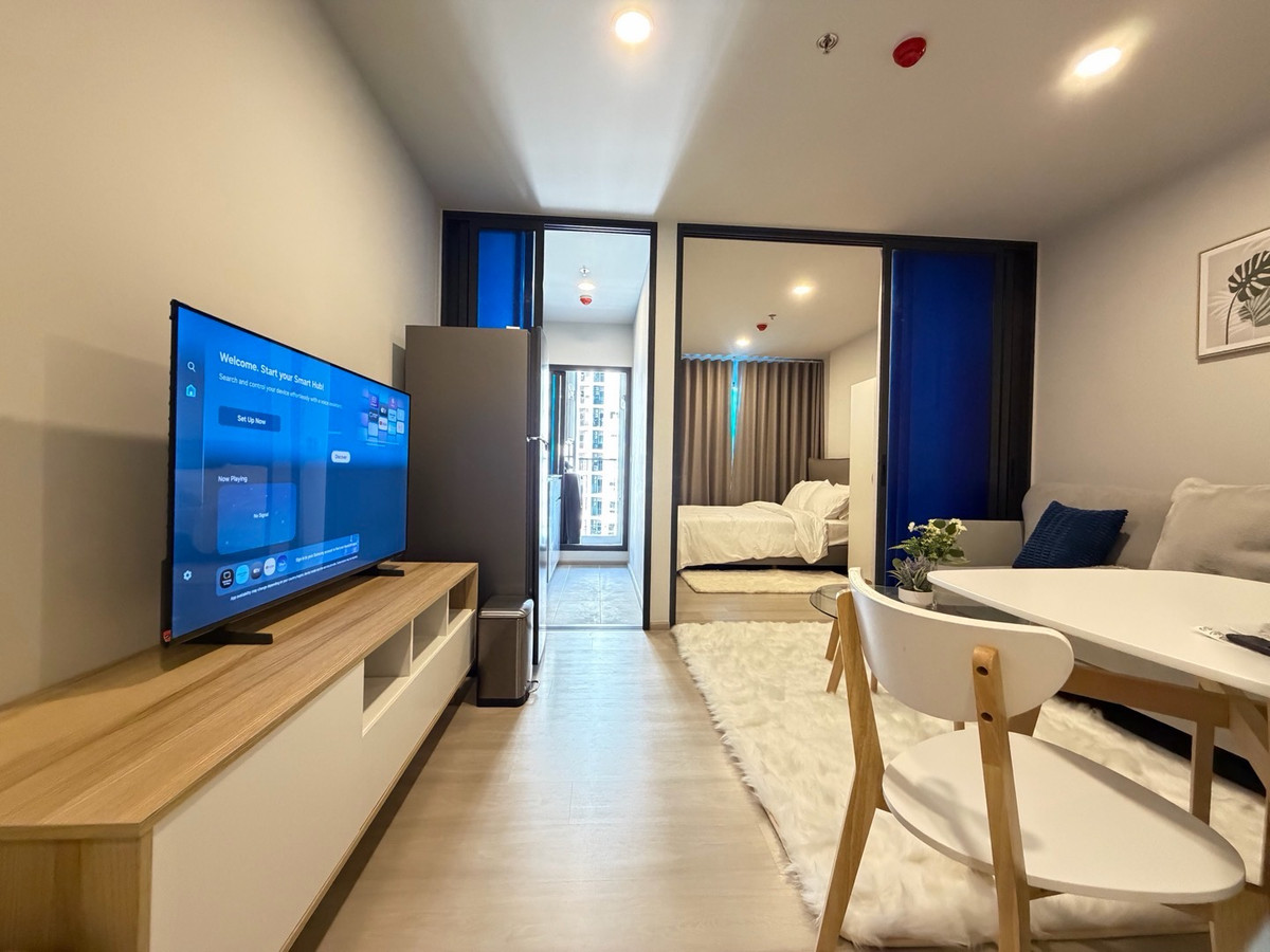 For RentCondoOnnut, Udomsuk : ♥️🩶New condo, new room, first stay, Aspire On Nut Station, next to BTS On Nut, near Lotus On Nut, good location next to Sukhumvit Road, convenient travel, easy to find food.