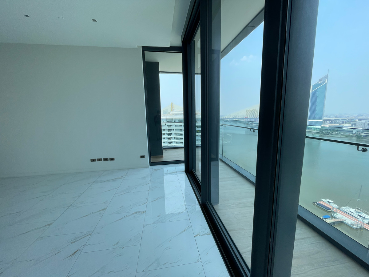 ขายคอนโดพระราม 3 สาธุประดิษฐ์ : ายคอนโดริมน้ำสุดหรู CANAPAYA RESIDENCES (คณาพญา เรสซิเดนซ์) 2 ห้องนอน 2 ห้องน้ำ  สัมผัสประสบการณ์การใช้ชีวิตเหนือระดับบนโค้งน้ำเจ้าพระยาที่สวยที่สุด พร้อมให้คุณเป็นเจ้าของยูนิตพิเศษในราคาโปรโมชั่น