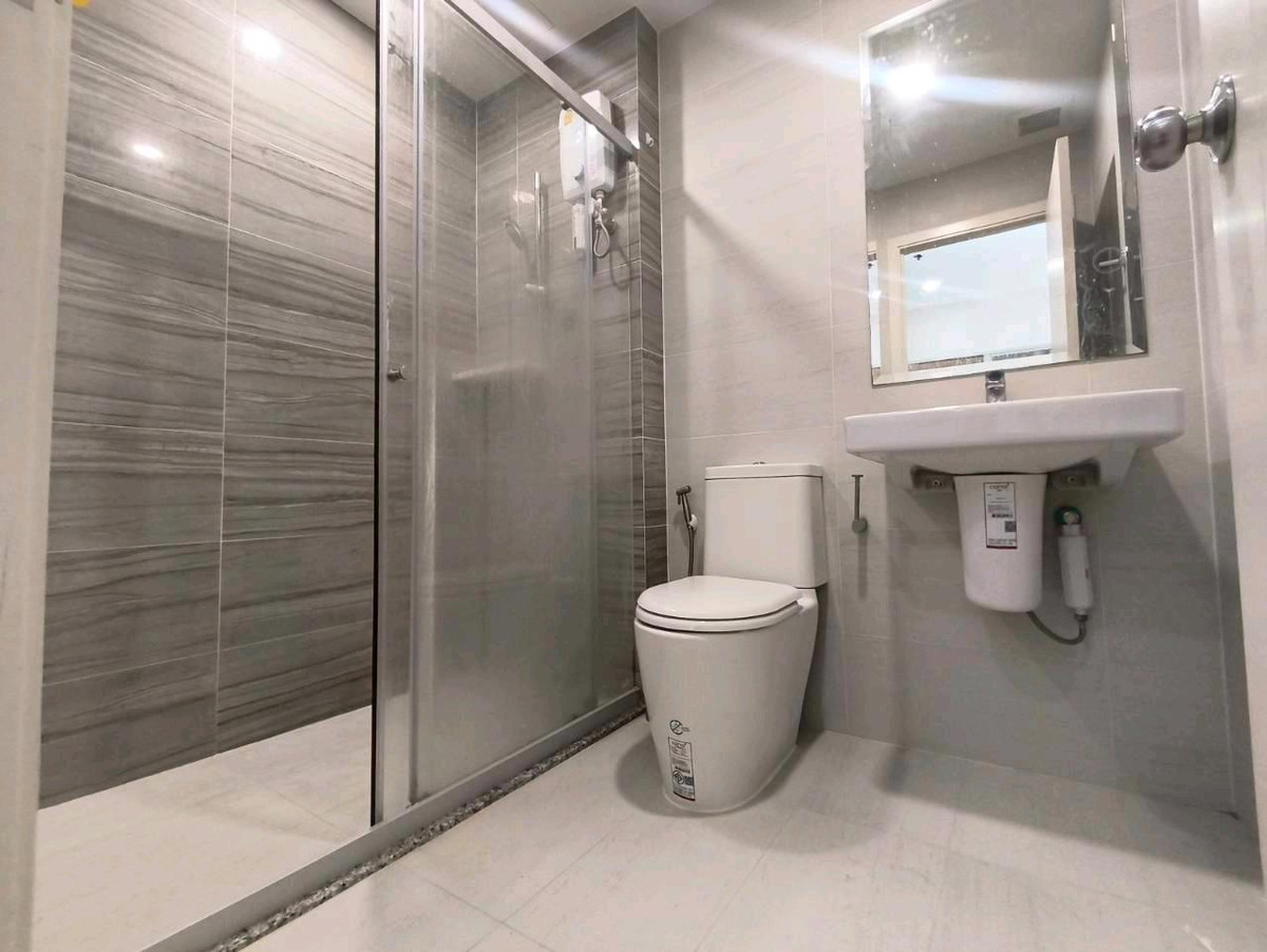 For RentCondoSamut Prakan,Samrong : PFD-07718 Condo for rent, Supalai Veranda Sukhumvit 117, make an appointment to view the room 👉line : @pfbkk