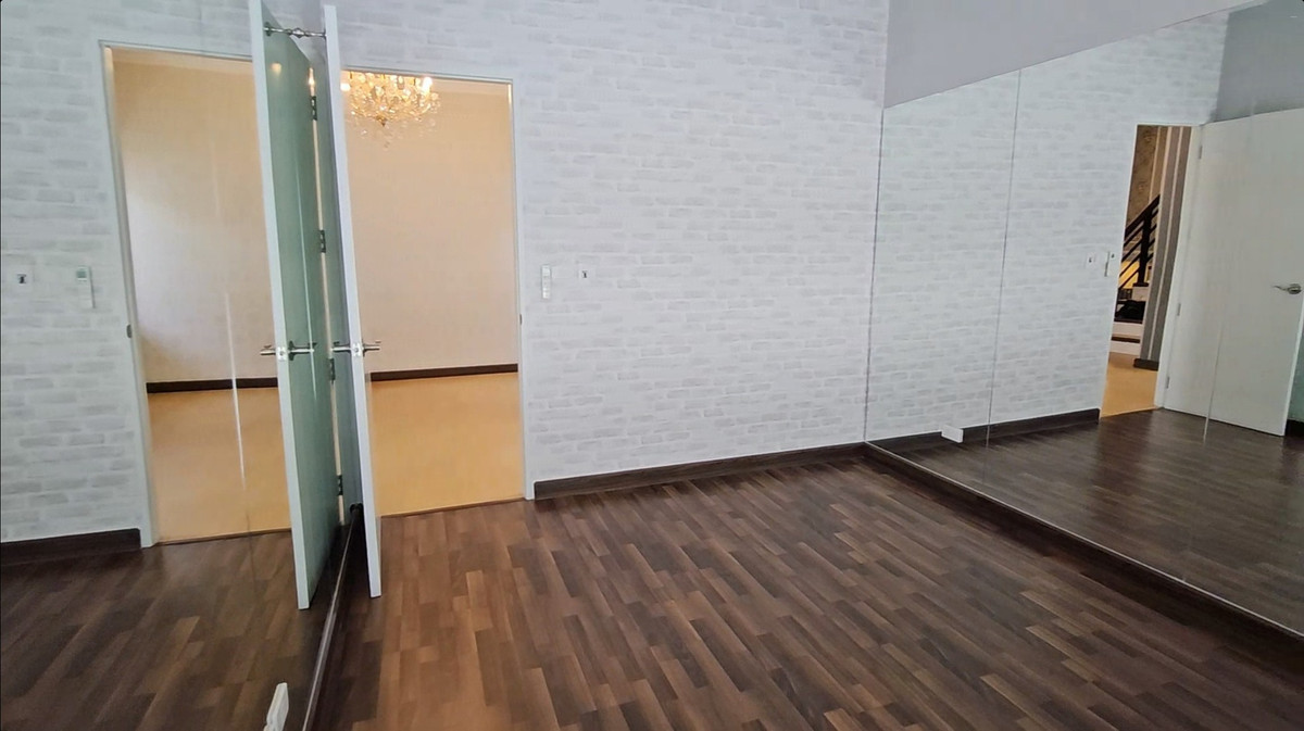 ขายบ้านนนทบุรี บางใหญ่ บางบัวทอง : บ้าน built-in ทั้งหลัง ✨ บ้านเดี่ยว คุณาลัย ซิมโฟนี / 5 ห้องนอน (ขาย), Kunalai Symphony / Detached House 5 Bedrooms (FOR SALE) AOM025