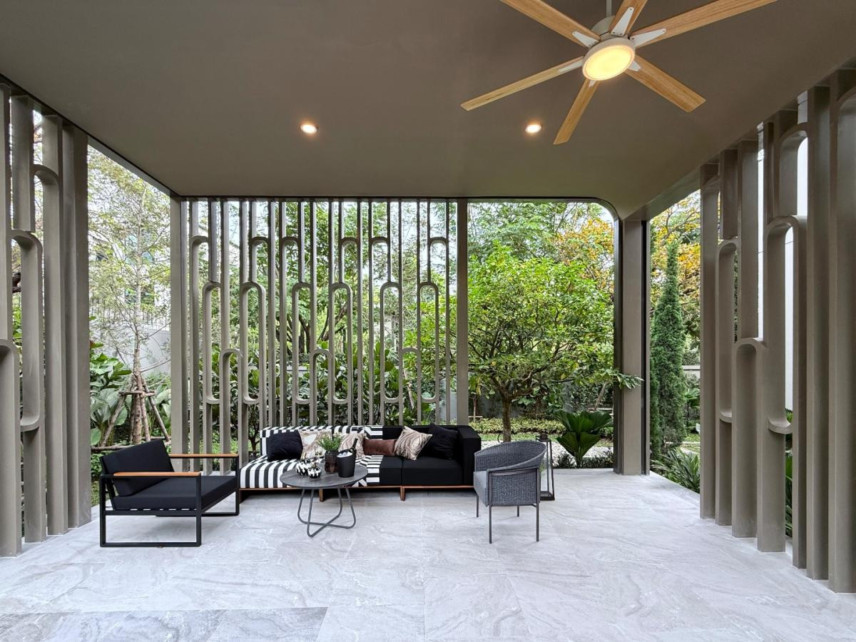 ขายบ้านแจ้งวัฒนะ เมืองทอง : 🔥 ดีลลับส่งท้ายปี ส่วนลด 10 ล้าน 👑 คฤหาสน์หลังใหญ่ที่สุด  พร้อมสระว่ายน้ำและลิฟต์ส่วนตัว นิยามใหม่แห่งการอยู่อาศัยที่สะท้อนความสำเร็จ