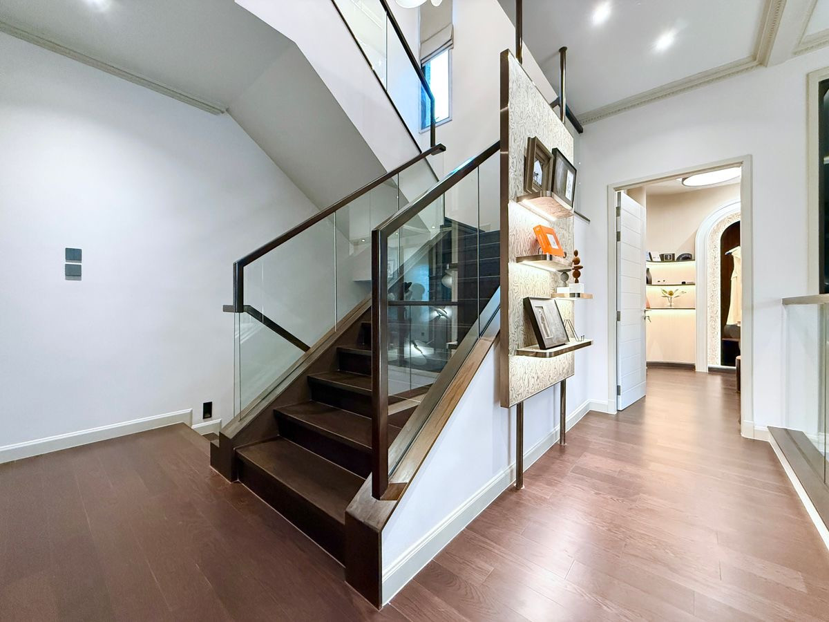 For SaleHouseChaengwatana, Muangthong : 👑 A legendary secret deal with an 11-million THB discount‼️ Exclusive to only 38 families, in the Don Mueang–Chaeng Watthana location