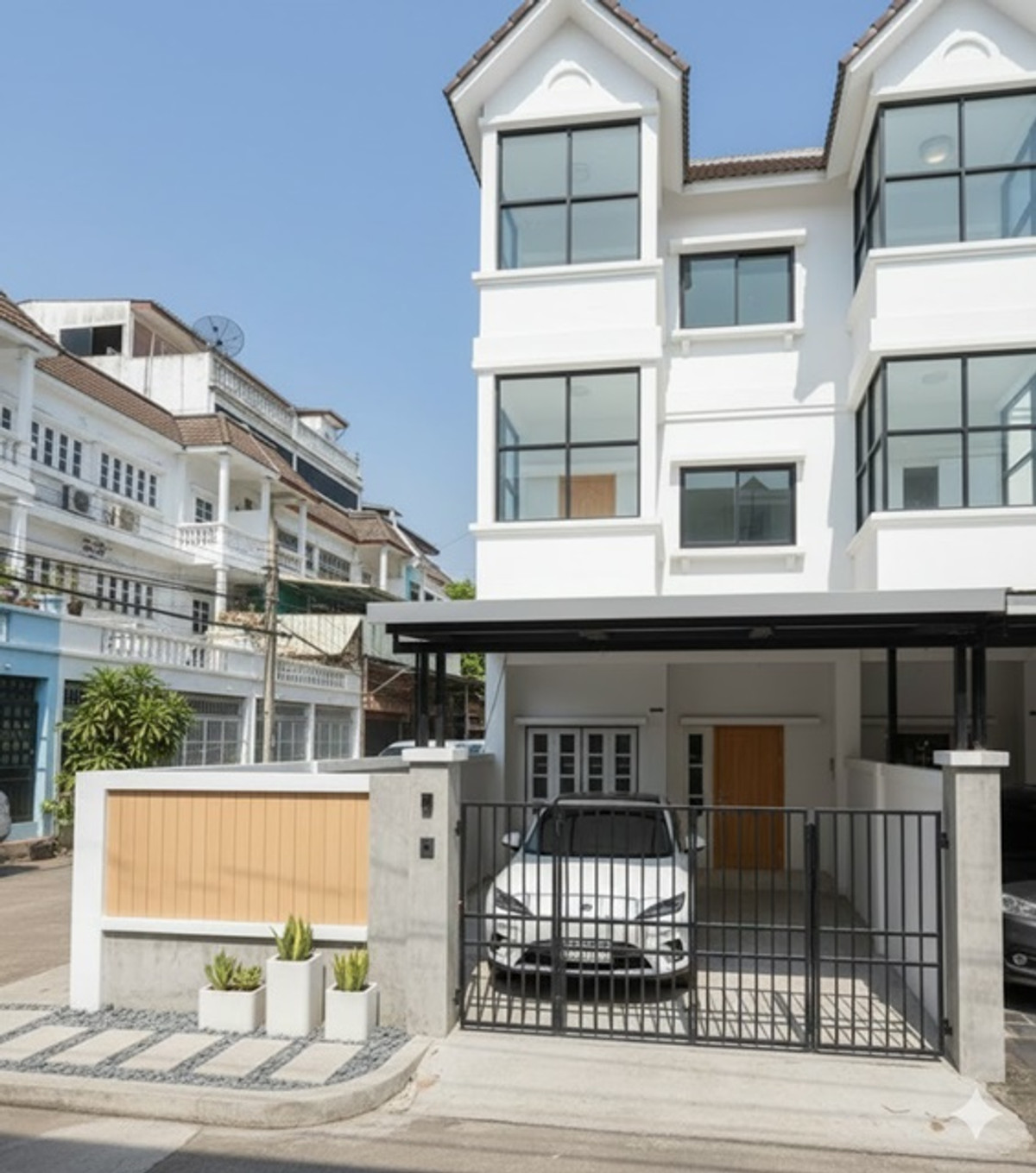 ให้เช่าทาวน์โฮมพระราม 3 สาธุประดิษฐ์ : 4นอน เจริญราษฎร์1-7 โฮมโปรพระราม3 590ม. Central Plaza พระราม 3 1.8 กม. ทาวน์เฮ้าส์ขนาดใหญ่ 4 ชั้น 4น้ำ ฟังก์ชันครบ สาทร และสีลม