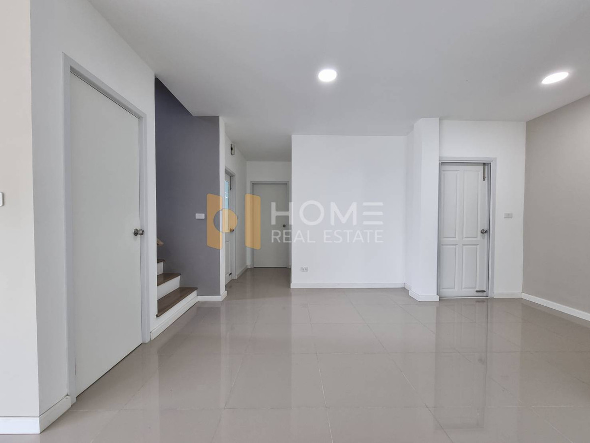 ขายบ้านพระราม 5 ราชพฤกษ์ บางกรวย : รีโนเวทใหม่ทั้งหลัง บ้านไม่ร้อน 🌳 คาซ่า วิลล์ ปิ่นเกล้า - ศรีรัช / 4 ห้องนอน (ขาย), Casa Ville Pinklao - Srirat / Detached House 4 Bedrooms (FOR SALE) AOM024