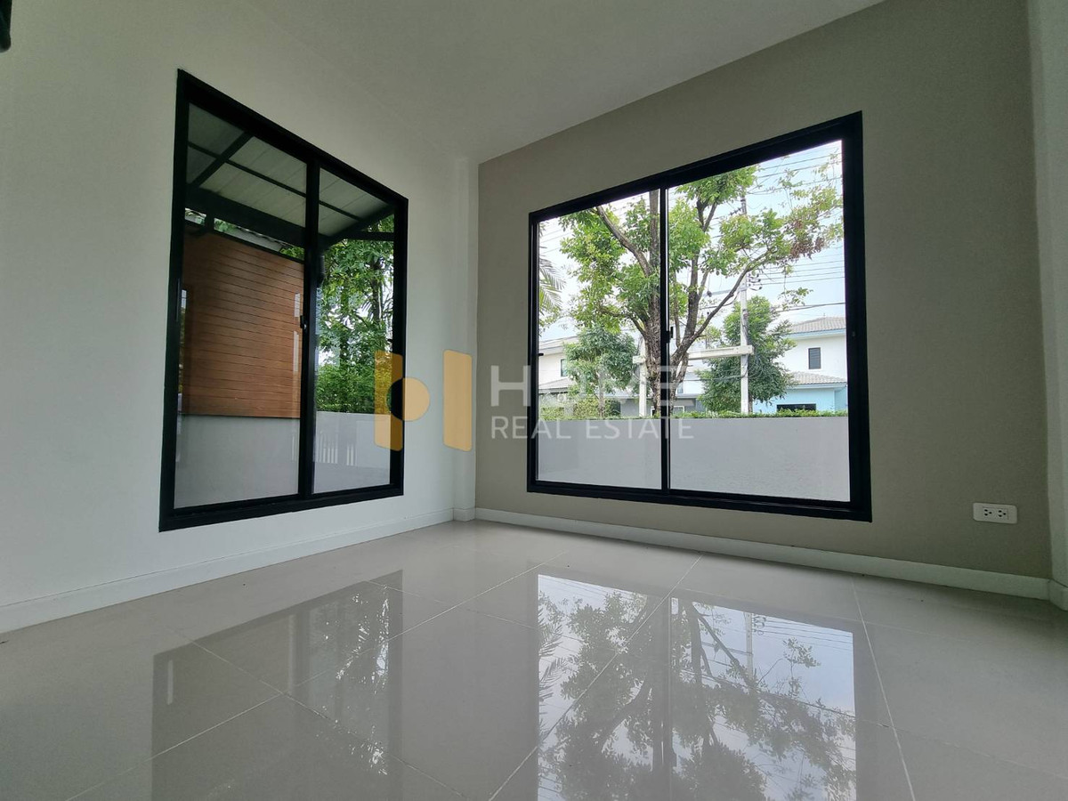 ขายบ้านพระราม 5 ราชพฤกษ์ บางกรวย : รีโนเวทใหม่ทั้งหลัง บ้านไม่ร้อน 🌳 คาซ่า วิลล์ ปิ่นเกล้า - ศรีรัช / 4 ห้องนอน (ขาย), Casa Ville Pinklao - Srirat / Detached House 4 Bedrooms (FOR SALE) AOM024