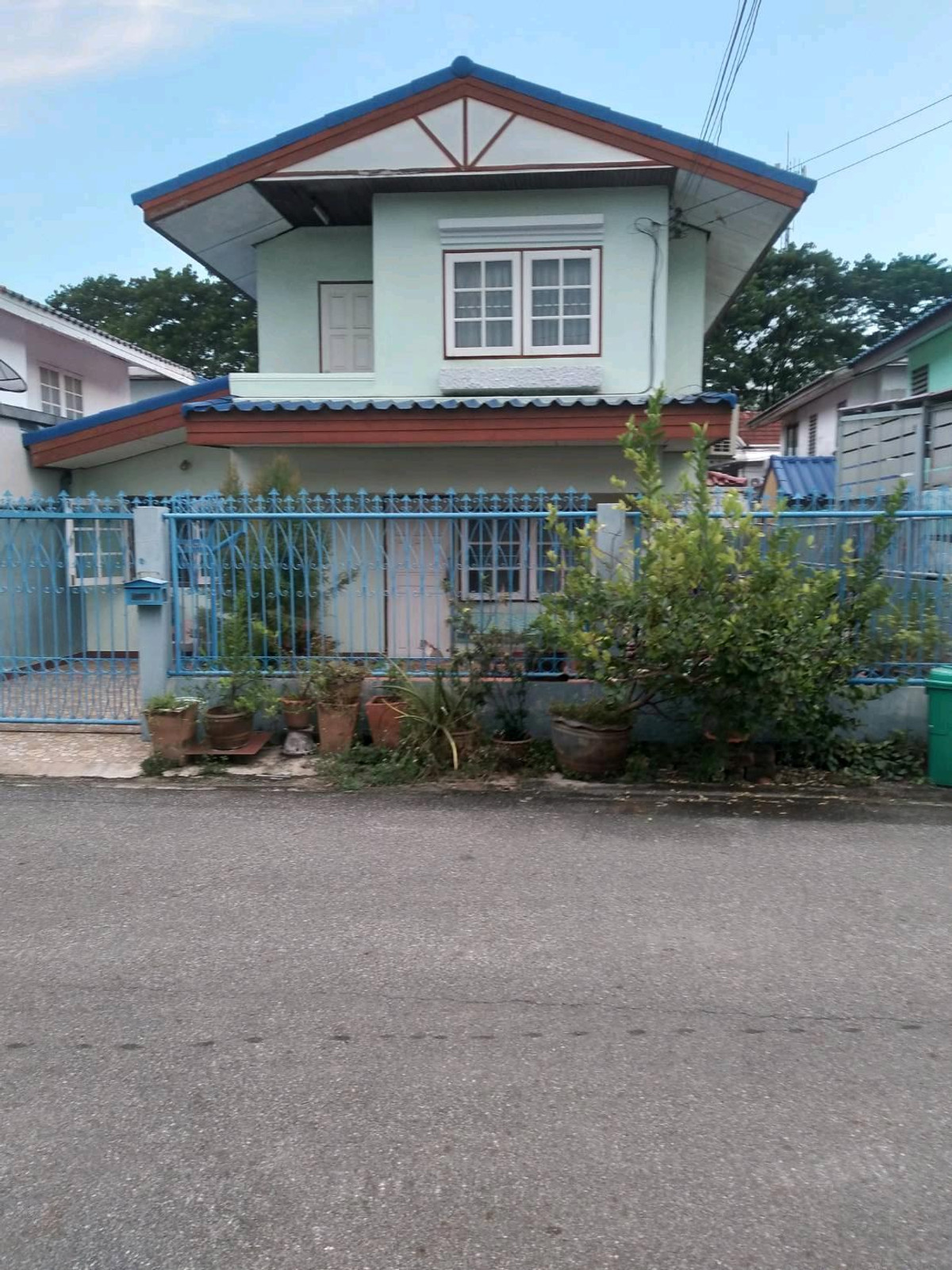 ขายบ้านวิภาวดี ดอนเมือง หลักสี่ : ด่วน ! ขายถูก บ้านเดี่ยว 2 ชั้น พท.35 ตรว.