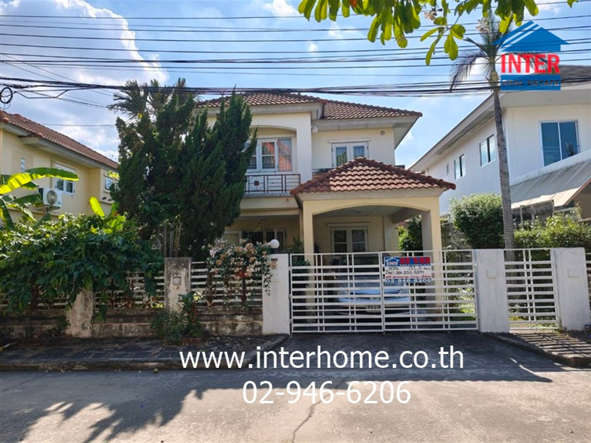 ขายบ้านนวมินทร์ รามอินทรา : บ้านเดี่ยว 2 ชั้น 51.5 ตร.ว. หมู่บ้านชวนชื่นเรสซิเด้นซ์ พาร์ค2 ใกล้ห้างแฟชั่นไอส์แลนด์ ซอยคู้บอน27 แยก11 (ซอยรามอินทรา65) ถนนรามอินทรา เขตบางเขน กรุงเทพมหานคร