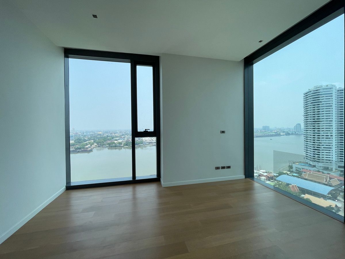 ขายคอนโดพระราม 3 สาธุประดิษฐ์ : ายคอนโดริมน้ำสุดหรู CANAPAYA RESIDENCES (คณาพญา เรสซิเดนซ์) 2 ห้องนอน 2 ห้องน้ำ  สัมผัสประสบการณ์การใช้ชีวิตเหนือระดับบนโค้งน้ำเจ้าพระยาที่สวยที่สุด พร้อมให้คุณเป็นเจ้าของยูนิตพิเศษในราคาโปรโมชั่น