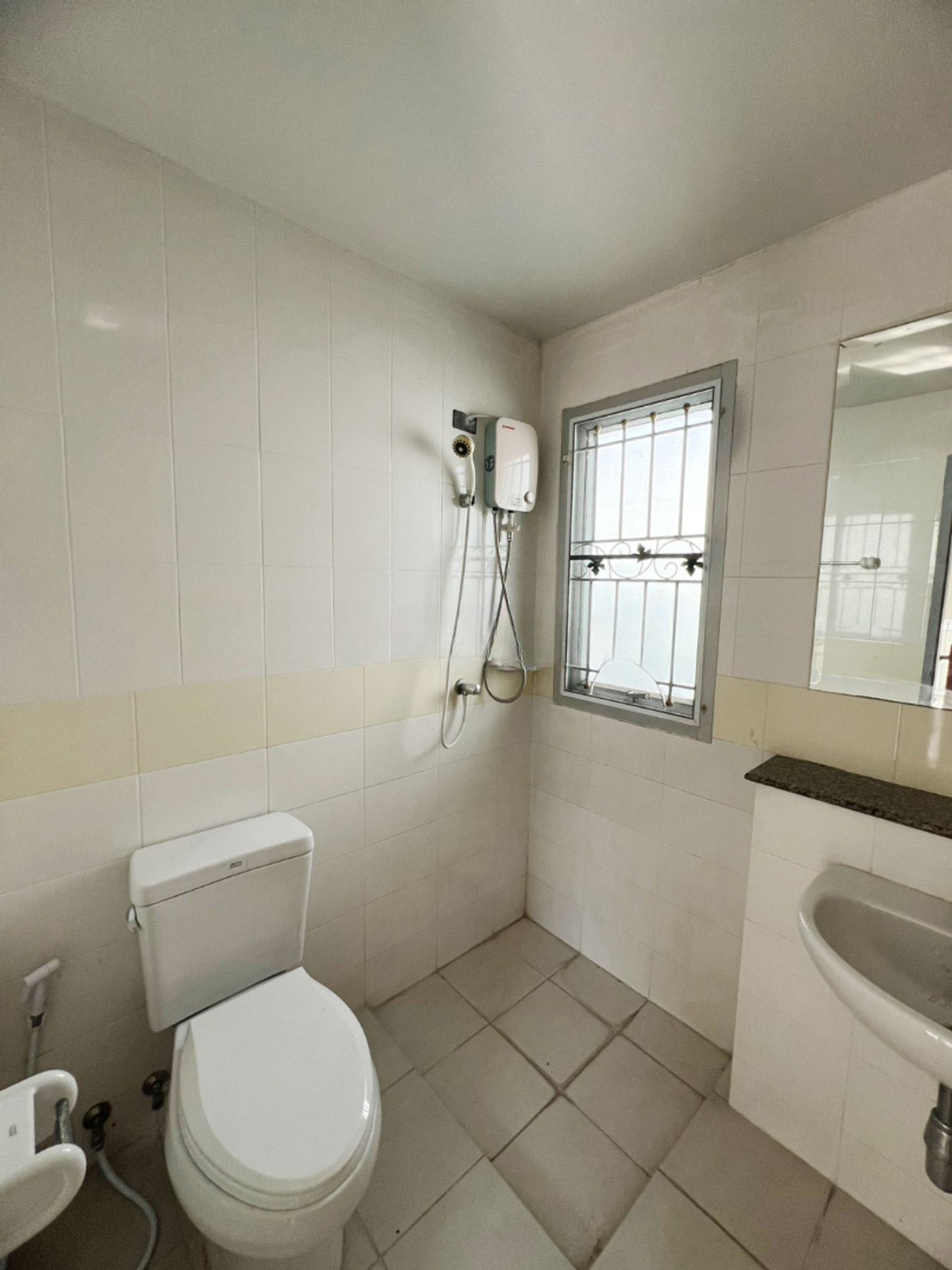 For SaleTownhomeRama5, Ratchapruek, Bangkruai : Townhouse for sale, Supalai Ville Village, Wongwaen - Pinklao, 35.5 sq m.