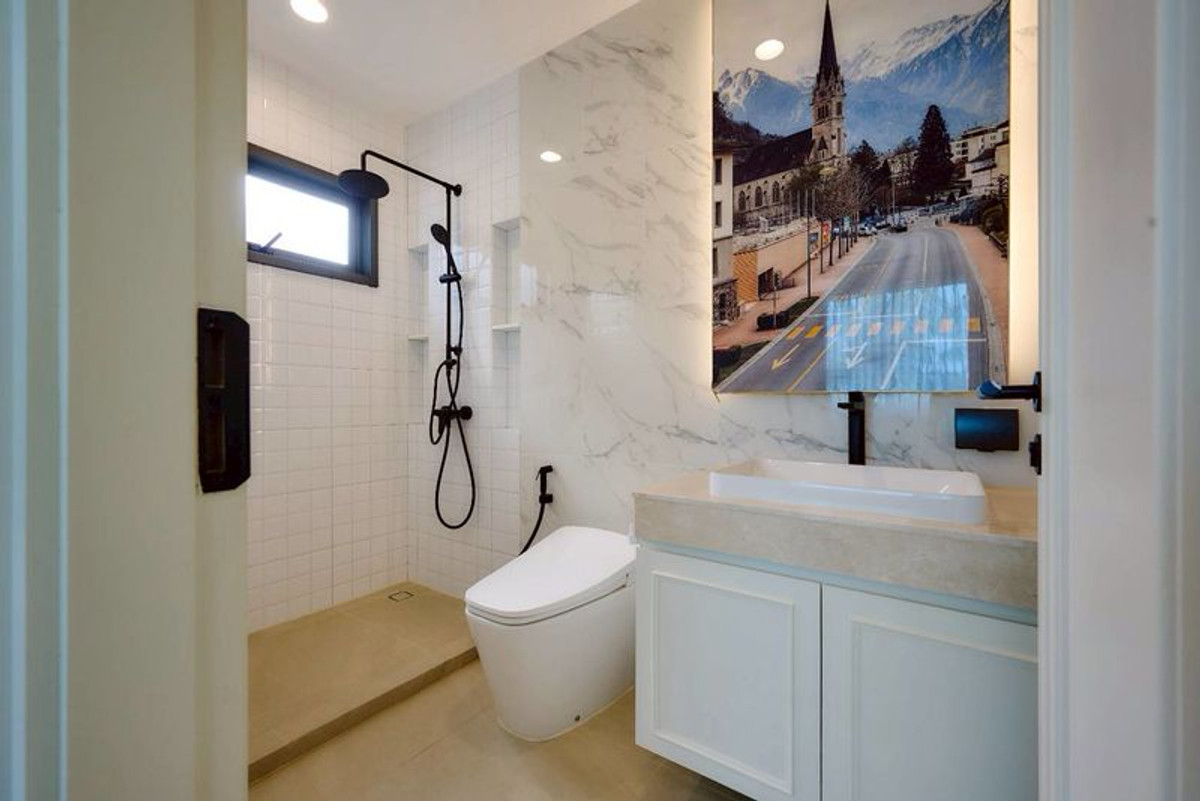 For SaleHousePinklao, Charansanitwong : Single house for sale, Setthasiri Village, Charan-Pinklao, 2 houses, largest edge, area 124.9 sq m, 7 bedrooms, complete with extensions and all built-in furniture. Bang Khun Si Subdistrict Bangkok Noi District Bangkok