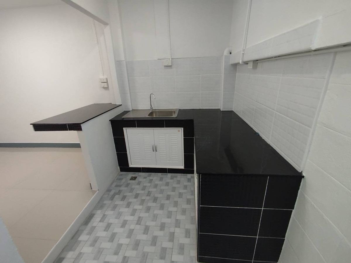 For SaleTownhomeNonthaburi, Bang Yai, Bangbuathong : Townhouse for sale Nakhon Thong Park View 3 Bang Bua Thong-Suphan 17 sq m.