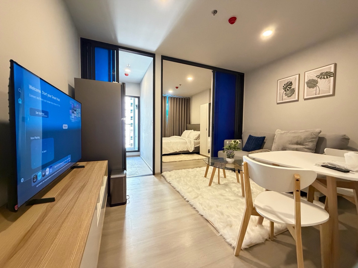 For RentCondoOnnut, Udomsuk : ♥️🩶New condo, new room, first stay, Aspire On Nut Station, next to BTS On Nut, near Lotus On Nut, good location next to Sukhumvit Road, convenient travel, easy to find food.