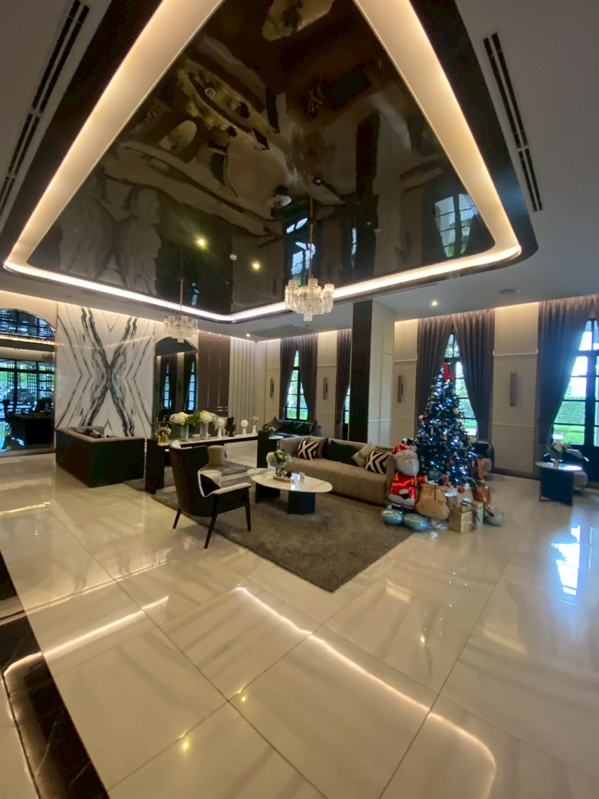 ให้เช่าคอนโดท่าพระ ตลาดพลู วุฒากาศ : ให้เช่า 11,500 ( สตูดิโอ ) *รหัส PS140292( ศุภาลัย ไลท์ ท่าพระ-วงเวียนใหญ่ ) !! ใกล้สถานีรถไฟฟ้าแยกท่าพระ * โบ๊ท 088-398-3835