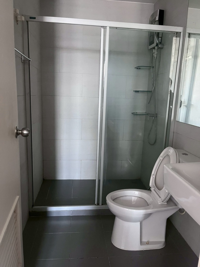 For RentCondoSriracha Laem Chabang Ban Bueng : 🔥Rent Now🔥 Notting Hill Laem Chabang-Sriracha, near Kasetsart University Sriracha Campus. Fully furnished and ready to move in.