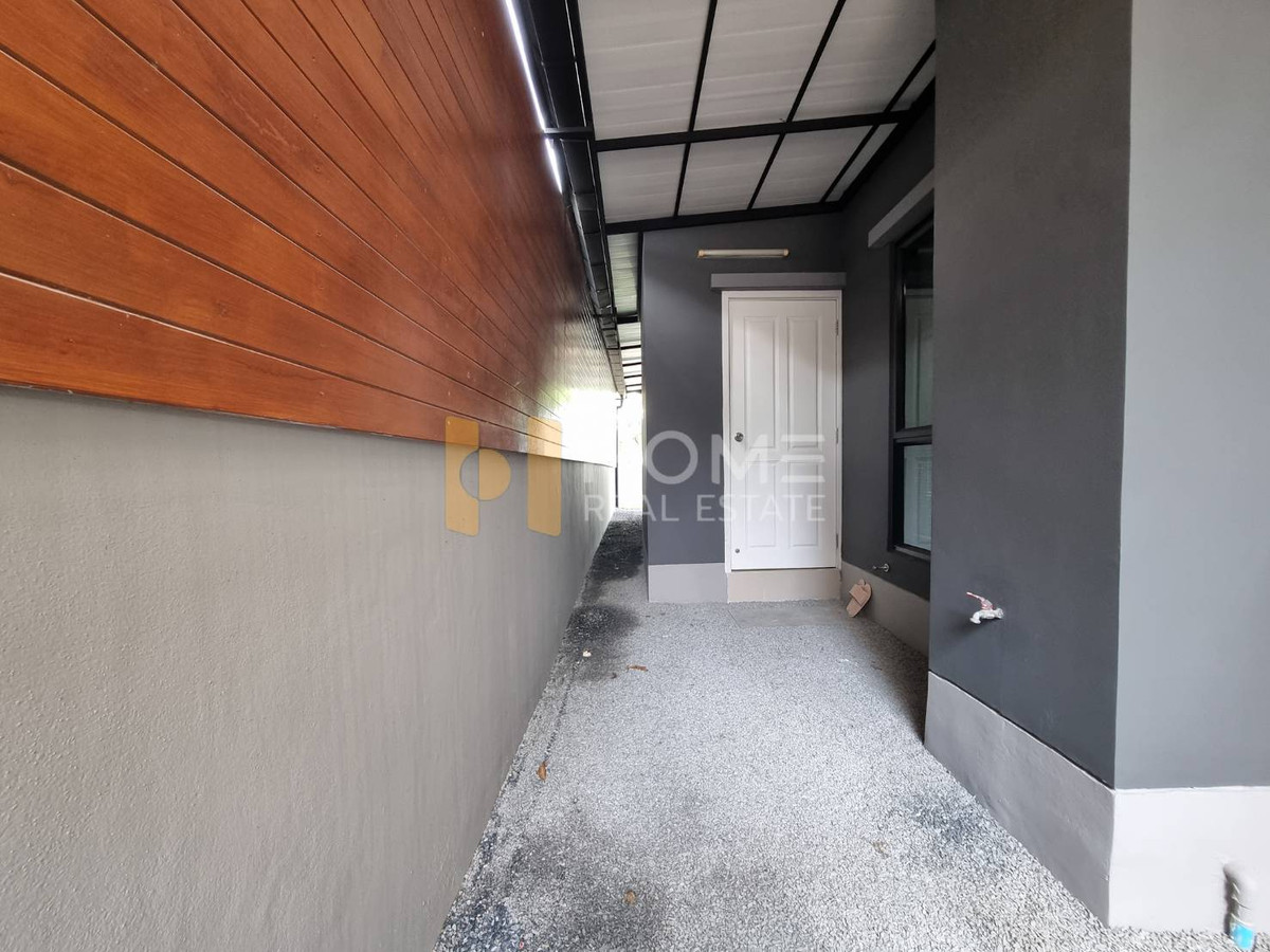 ขายบ้านพระราม 5 ราชพฤกษ์ บางกรวย : รีโนเวทใหม่ทั้งหลัง บ้านไม่ร้อน 🌳 คาซ่า วิลล์ ปิ่นเกล้า - ศรีรัช / 4 ห้องนอน (ขาย), Casa Ville Pinklao - Srirat / Detached House 4 Bedrooms (FOR SALE) AOM024