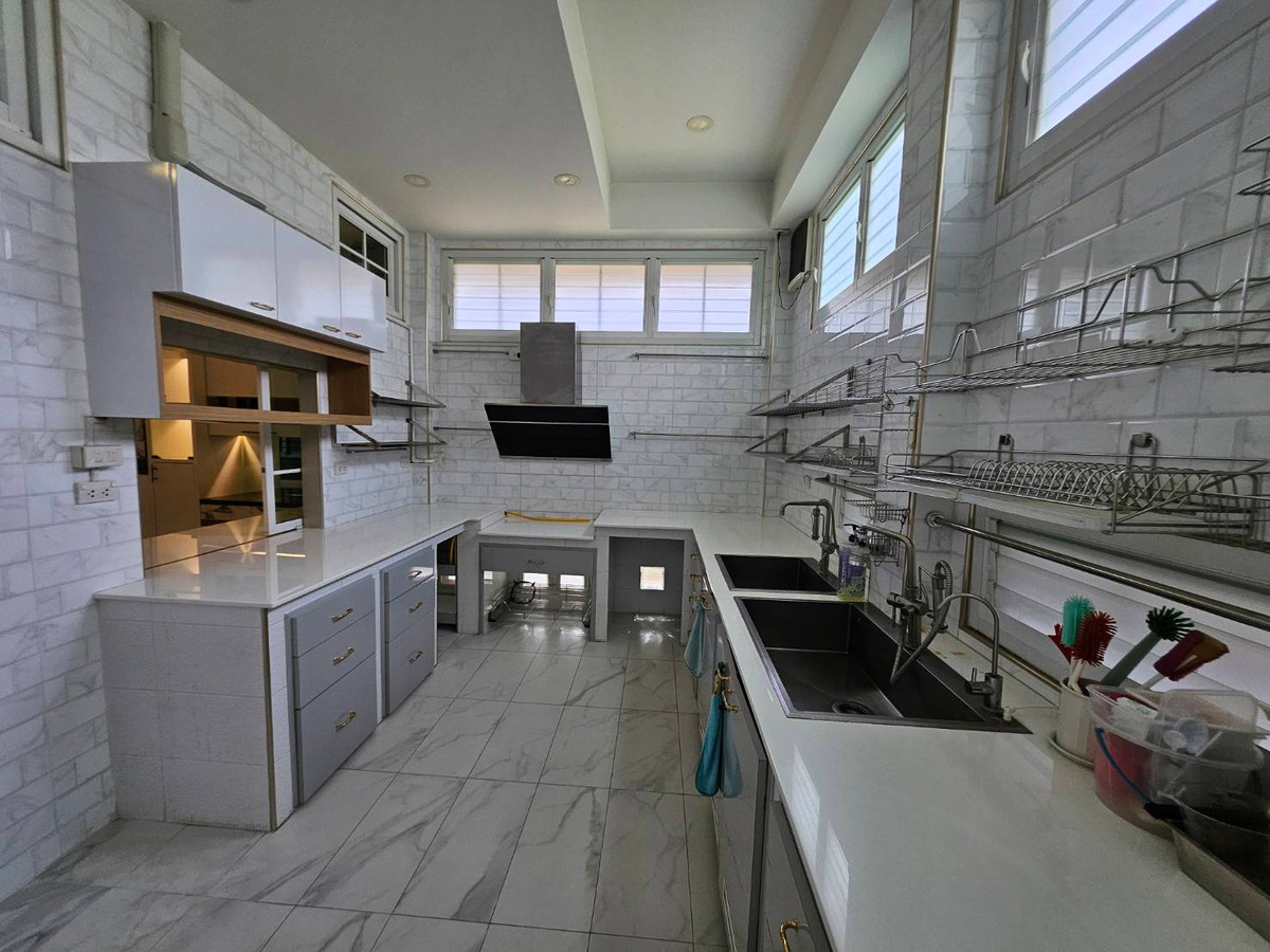 ขายบ้านนนทบุรี บางใหญ่ บางบัวทอง : บ้าน built-in ทั้งหลัง ✨ บ้านเดี่ยว คุณาลัย ซิมโฟนี / 5 ห้องนอน (ขาย), Kunalai Symphony / Detached House 5 Bedrooms (FOR SALE) AOM025