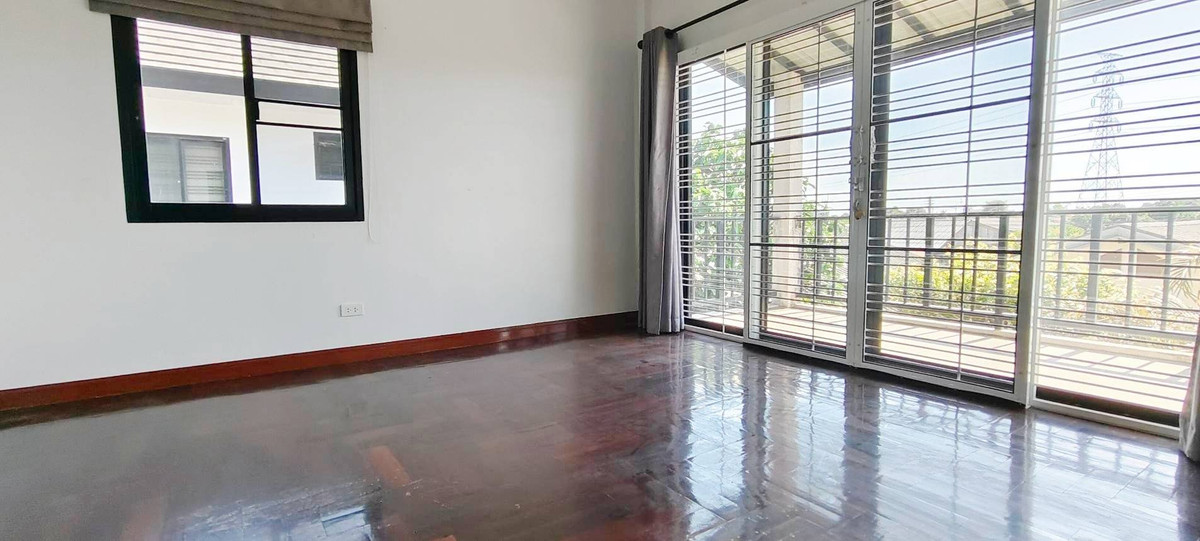 ขายบ้านระยอง : ด่วน 🏠ขายบ้านเดี่ยว 2 ชั้น พท. 83 ตร.ว หมู่บ้านรุ่งเรืองเพลส ใกล้เซ็นทรัลระยอง 2 กม. และหาดแม่รำพึง 20 กม. เหมาะสุดๆ สำหรับบ้านพักตากอากาศครอบครัวใหญ่