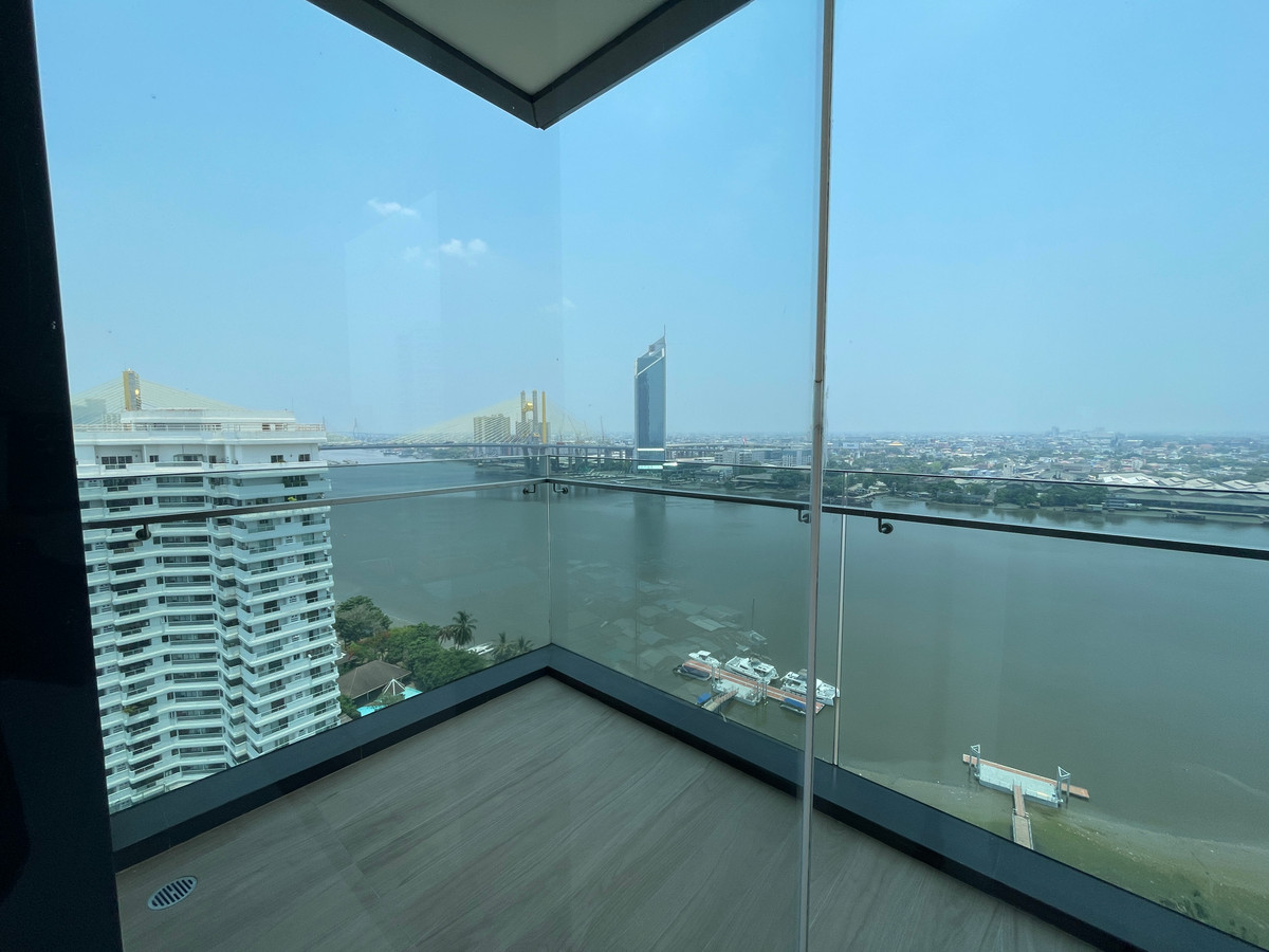 ขายคอนโดพระราม 3 สาธุประดิษฐ์ : ายคอนโดริมน้ำสุดหรู CANAPAYA RESIDENCES (คณาพญา เรสซิเดนซ์) 2 ห้องนอน 2 ห้องน้ำ  สัมผัสประสบการณ์การใช้ชีวิตเหนือระดับบนโค้งน้ำเจ้าพระยาที่สวยที่สุด พร้อมให้คุณเป็นเจ้าของยูนิตพิเศษในราคาโปรโมชั่น