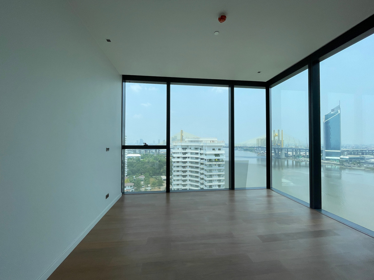 ขายคอนโดพระราม 3 สาธุประดิษฐ์ : ายคอนโดริมน้ำสุดหรู CANAPAYA RESIDENCES (คณาพญา เรสซิเดนซ์) 2 ห้องนอน 2 ห้องน้ำ  สัมผัสประสบการณ์การใช้ชีวิตเหนือระดับบนโค้งน้ำเจ้าพระยาที่สวยที่สุด พร้อมให้คุณเป็นเจ้าของยูนิตพิเศษในราคาโปรโมชั่น