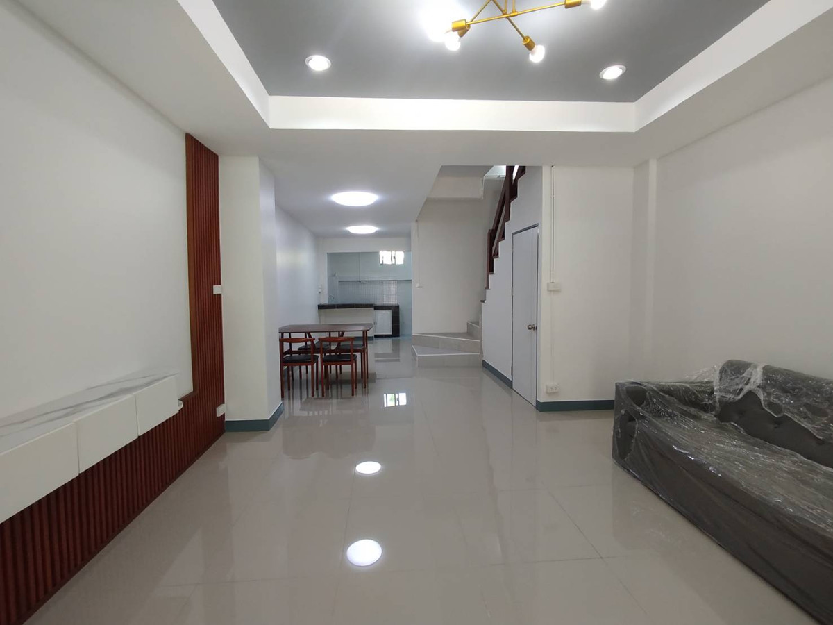 For SaleTownhomeNonthaburi, Bang Yai, Bangbuathong : Townhouse for sale Nakhon Thong Park View 3 Bang Bua Thong-Suphan 17 sq m.