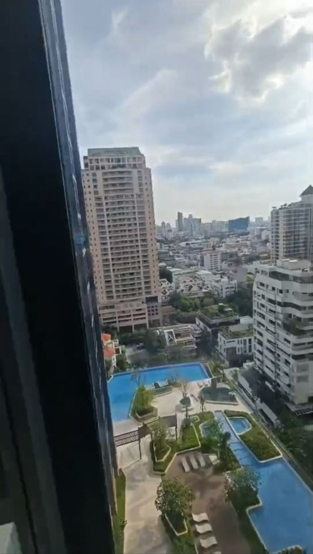 For RentCondoSathorn, Narathiwat : For Rent Supalai Icon Sathorn Unit 63/142 (No pets allowed)